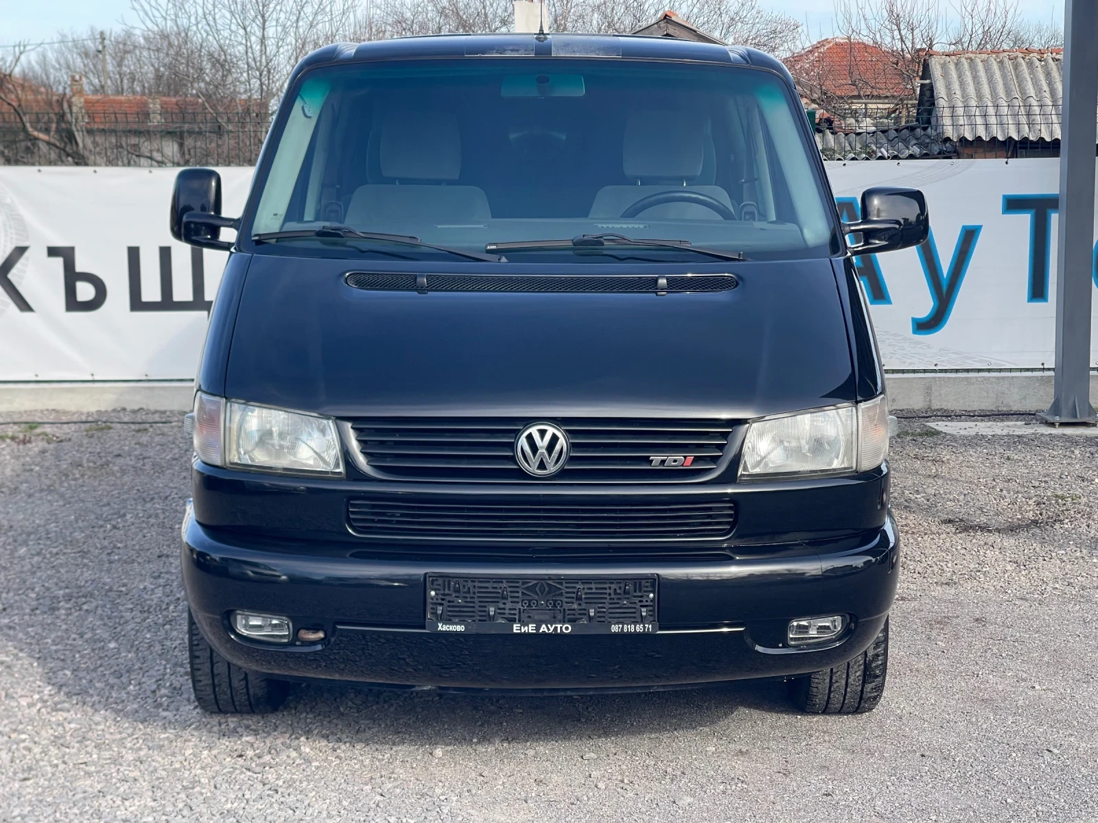 VW Caravelle 2.5TDI 151к.с, снимка 2 - Бусове и автобуси - 53874176