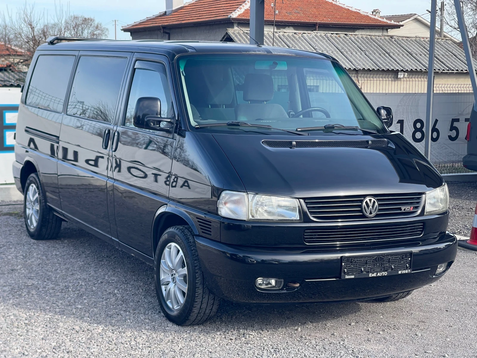 VW Caravelle 2.5TDI 151к.с, снимка 4 - Бусове и автобуси - 53874176