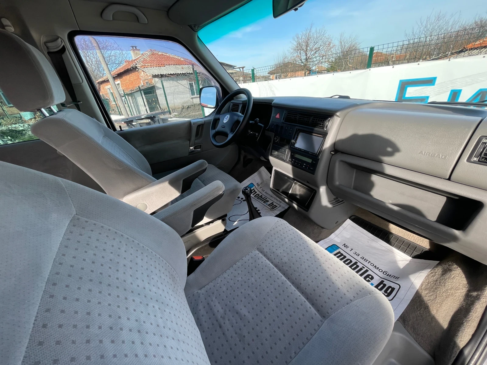 VW Caravelle 2.5TDI 151к.с, снимка 9 - Бусове и автобуси - 53874176