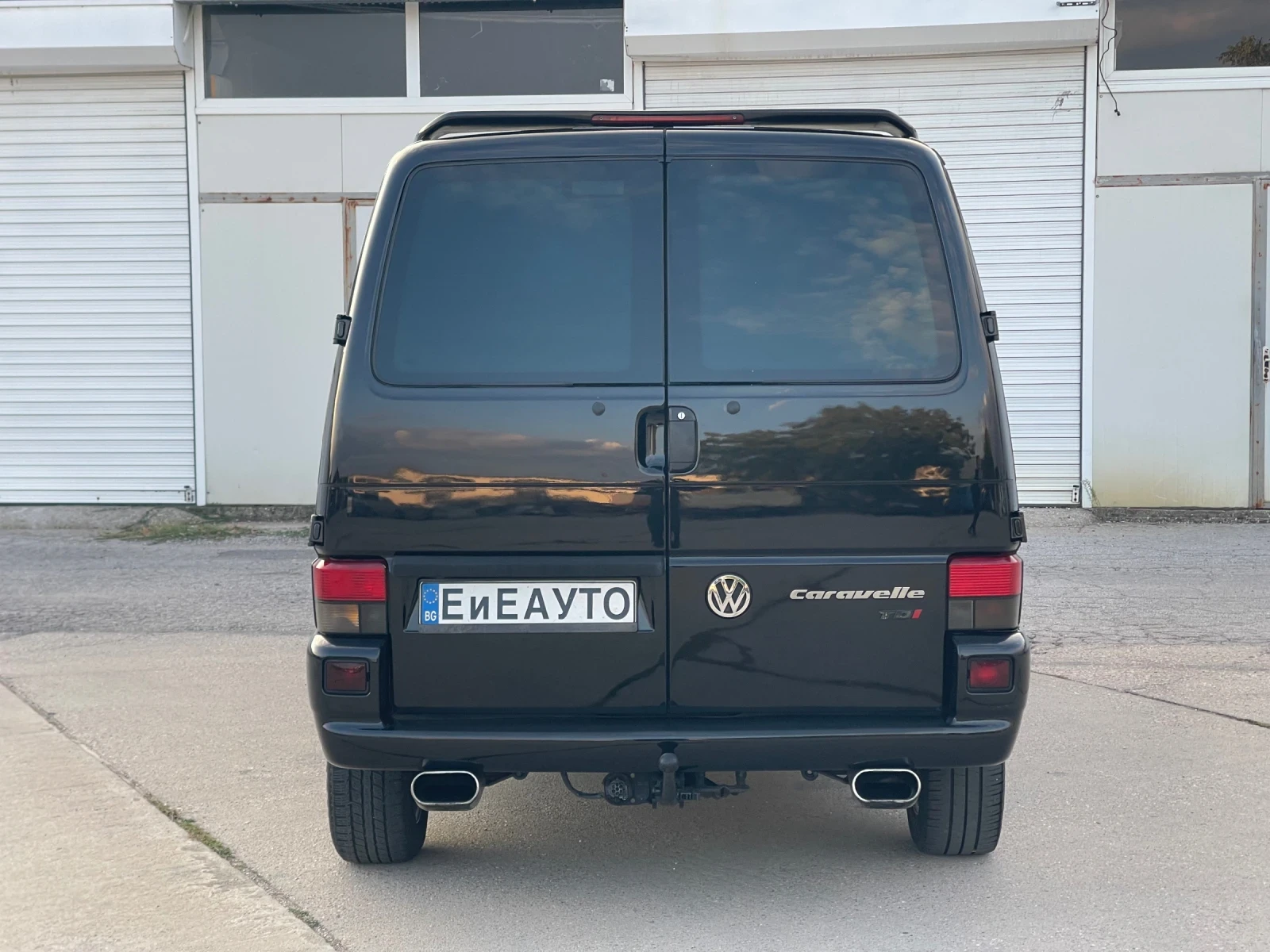 VW Caravelle 2.5TDI 151к.с - изображение 7