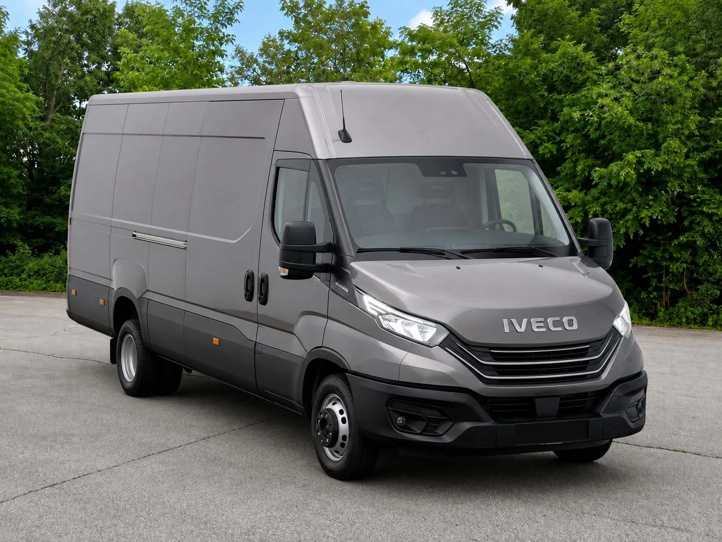 Iveco Daily 35C21* HI-MATIC* MAXI* LED* КЛИМА* НОВ, снимка 2 - Бусове и автобуси - 55052564