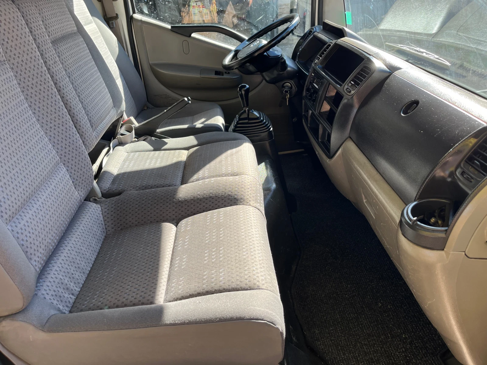 Nissan Capstar 2.5, снимка 13 - Бусове и автобуси - 56635982