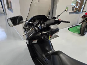 Обява за продажба на Suzuki Burgman 400ie, K7, 2006г. ~2 900 лв. - изображение 11
