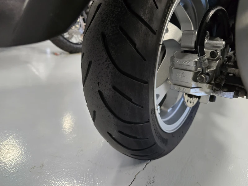 Suzuki Burgman 400ie, K7, 2006г., снимка 15 - Мотоциклети и мототехника - 51766690