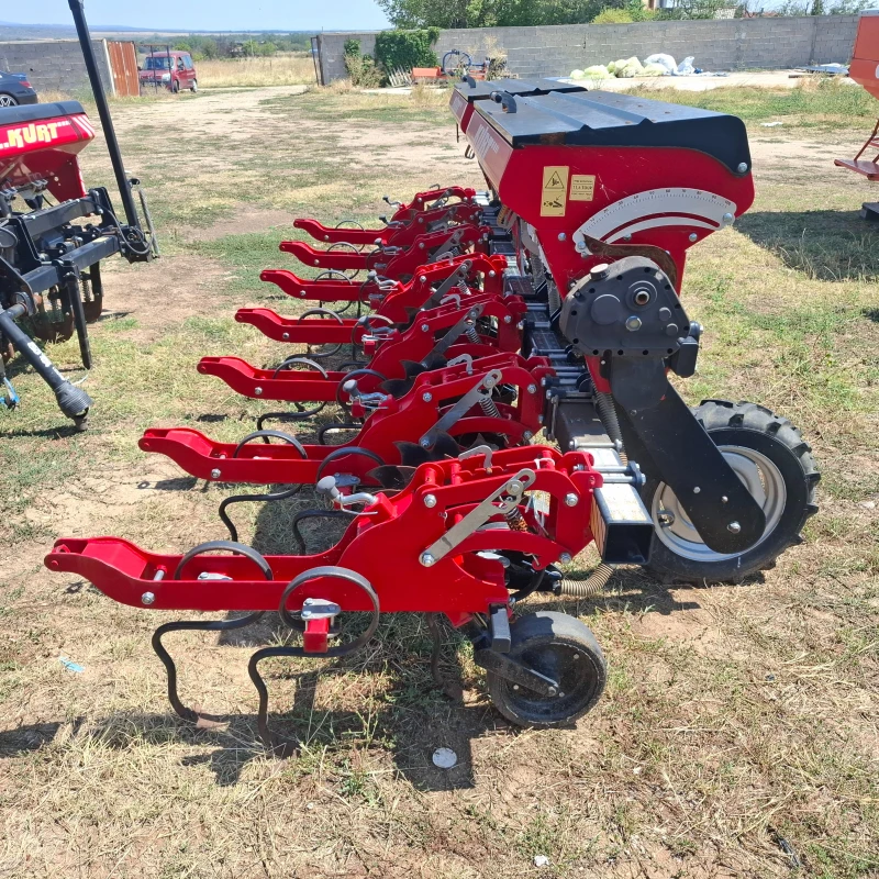 Култиватор Друга марка KURT+ Валяци , снимка 3 - Селскостопанска техника - 51218162