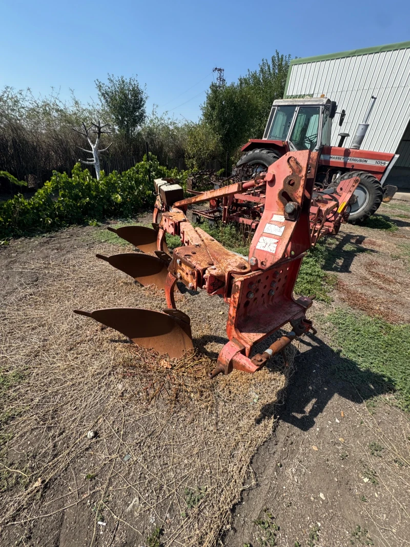 Плуг Vogel & Noot Farmer3S, снимка 5 - Селскостопанска техника - 51936275