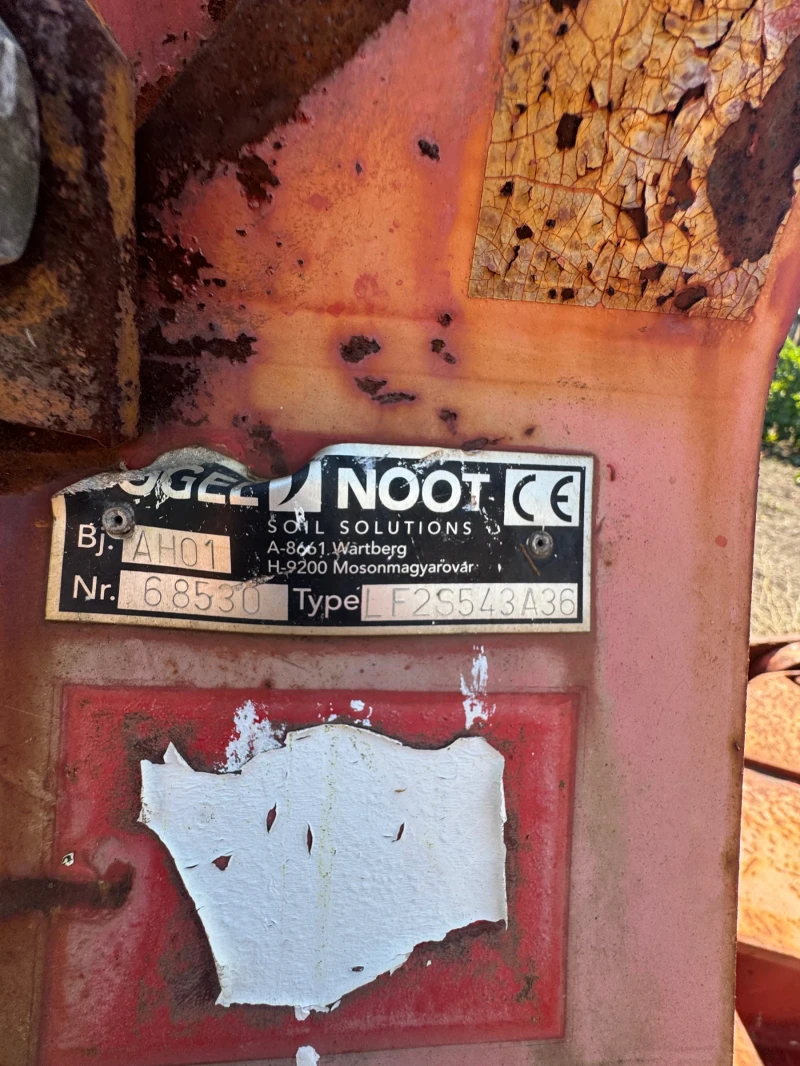 Плуг Vogel & Noot Farmer3S, снимка 4 - Селскостопанска техника - 51936275