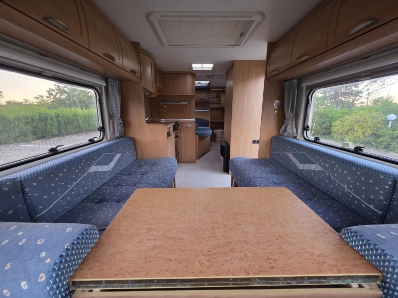 Каравана Burstner, снимка 7 - Каравани и кемпери - 51360123