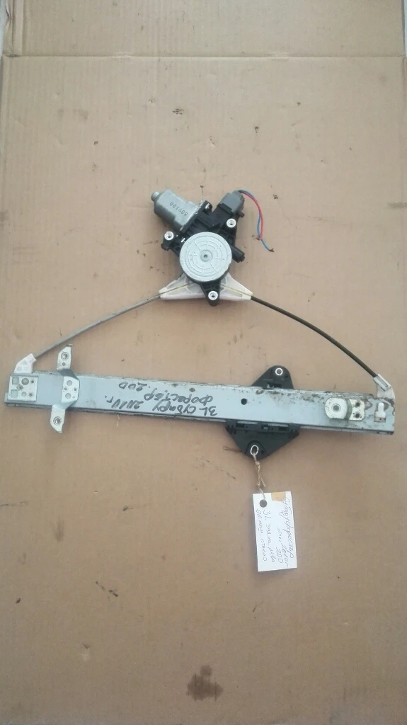 Ел машинка стъкло задна лява Субару Форестър (8)