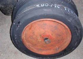 Гуми, снимка 3