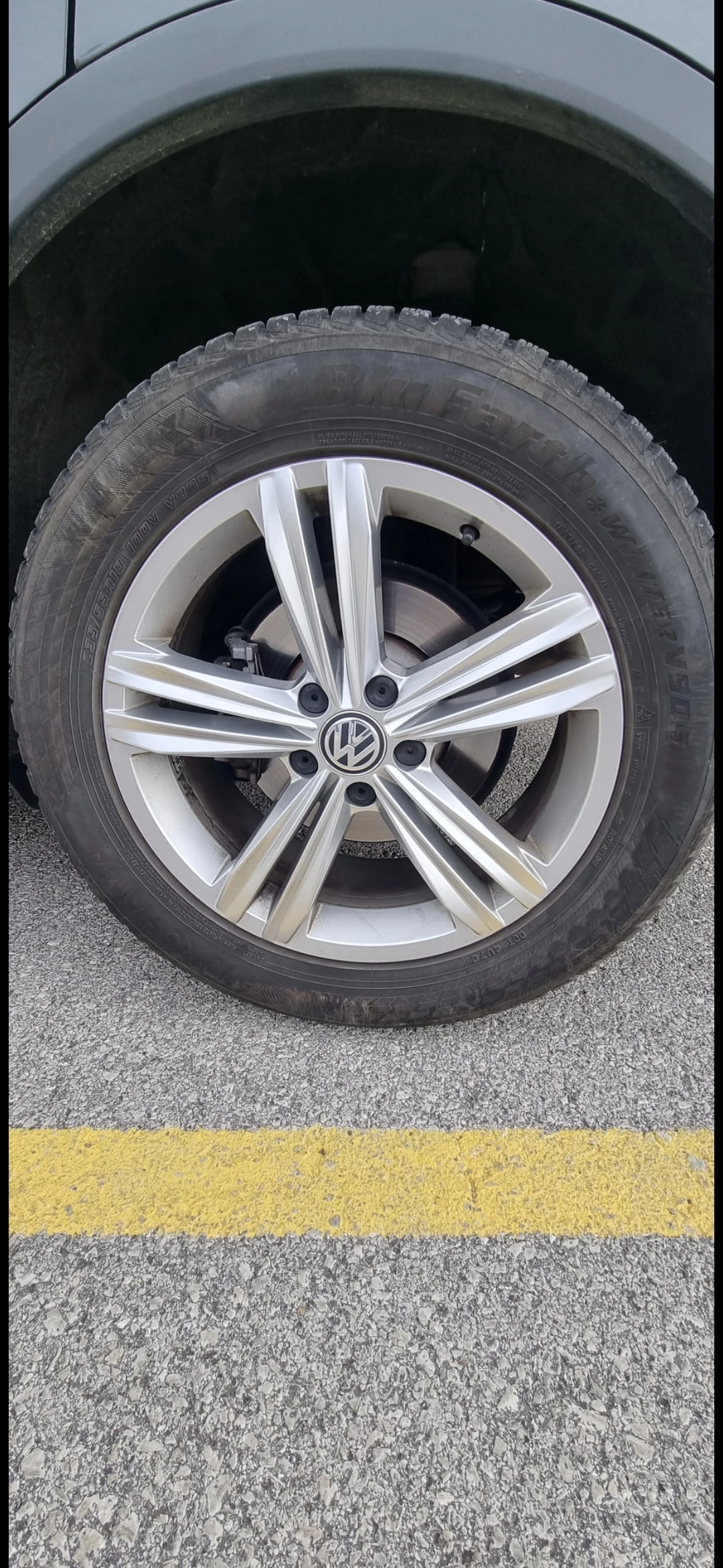 ���� � ������ 235/55R18 �� VW Tiguan | Mobile.bg � ����������� 4