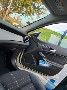 Mercedes-Benz CLA 200, снимка 13