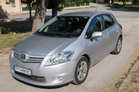 Toyota Auris, снимка 1