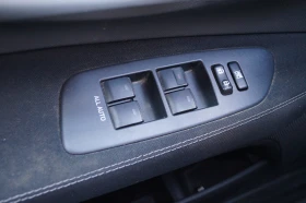 Toyota Auris, снимка 15