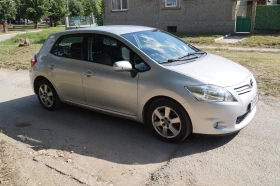 Toyota Auris, снимка 6