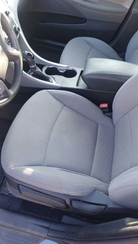 Hyundai Sonata - 111 € / 217.10 лв. - 88119202 4