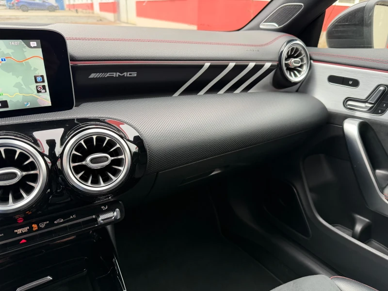 Mercedes-Benz CLA 45 AMG AMG Shoting Brake 45 S 4MATIC+ , снимка 10 - Автомобили и джипове - 45360531