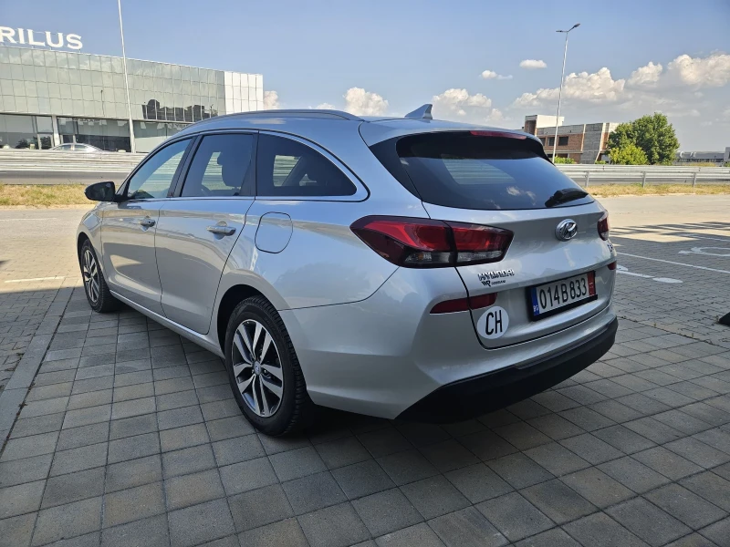 Hyundai I30 1.4i AUTOMATIC swiss edition , снимка 2 - Автомобили и джипове - 47371062