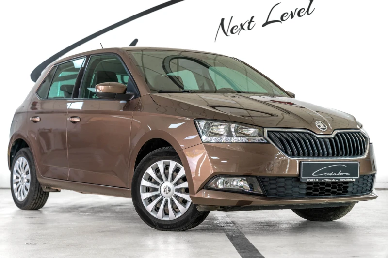 Skoda Fabia 1.0 MPI, снимка 3 - Автомобили и джипове - 47758365