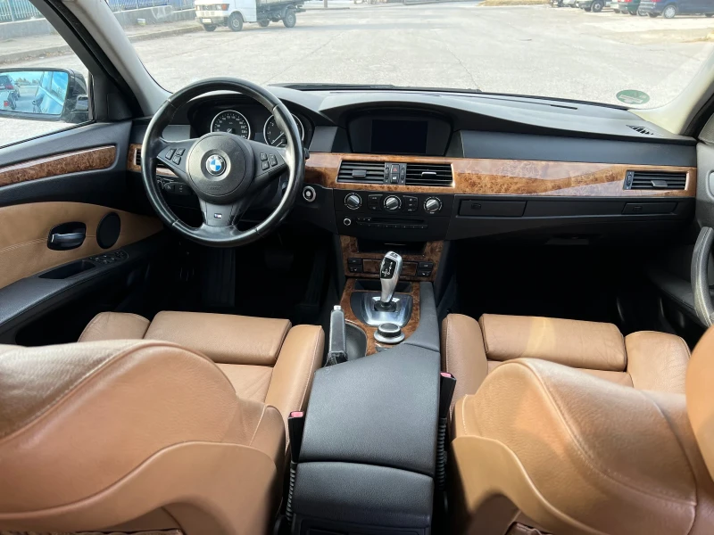 BMW 523 Facelift, снимка 8 - Автомобили и джипове - 48252696