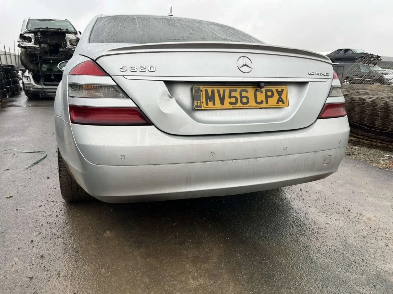 Mercedes-Benz S 320, снимка 4 - Автомобили и джипове - 48731889