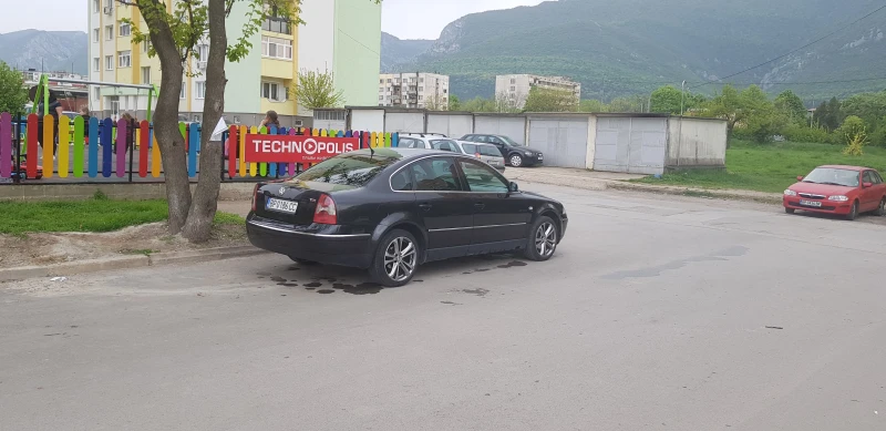 VW Passat TDI , снимка 5 - Автомобили и джипове - 49032944