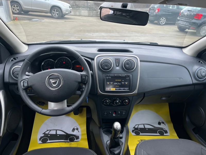 Dacia Logan 1.5 навигация, снимка 9 - Автомобили и джипове - 52490728