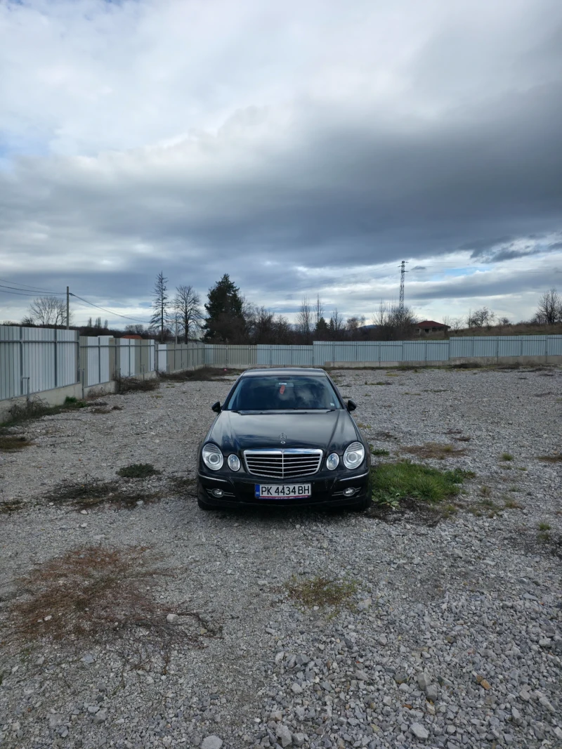Mercedes-Benz E 320 E320D, снимка 4 - Автомобили и джипове - 52630421