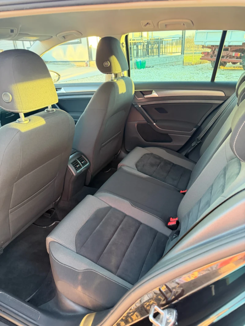 VW Golf GOLF 7 2.0TDI Ръчка!!, снимка 11 - Автомобили и джипове - 52850914