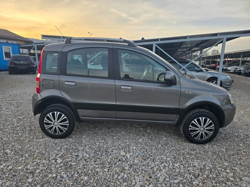 Fiat Panda 1, 2 I КЛИМАТИК !!4X4!! НОВ ВНОС !!, снимка 6 - Автомобили и джипове - 52895771