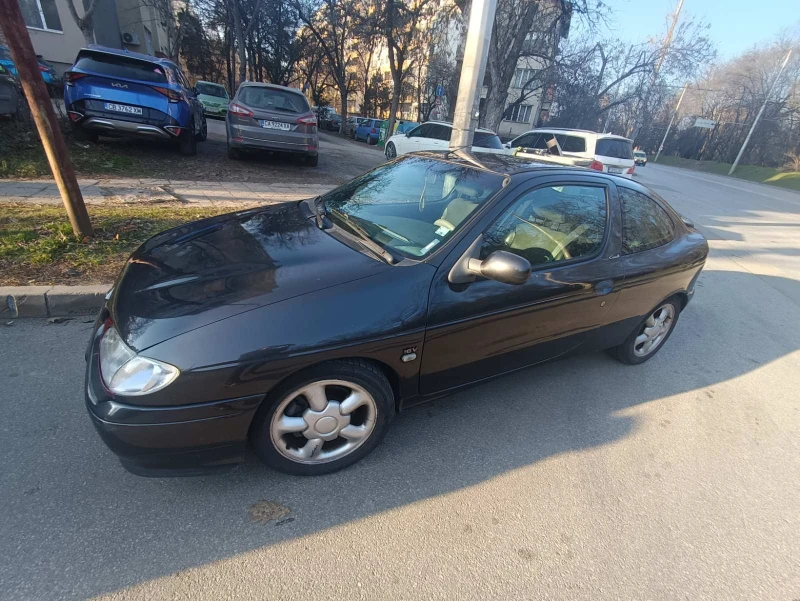 Renault Megane, снимка 2 - Автомобили и джипове - 52927808