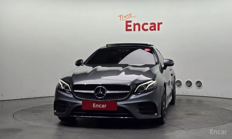 Mercedes-Benz E 220, снимка 3 - Автомобили и джипове - 53004353