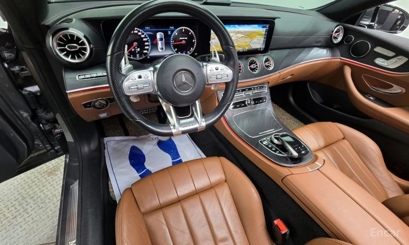 Mercedes-Benz E 220, снимка 7 - Автомобили и джипове - 53004353