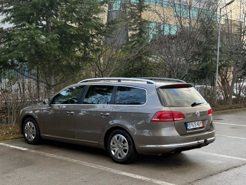 VW Passat 2.0TDi/DSG, снимка 5 - Автомобили и джипове - 53012573