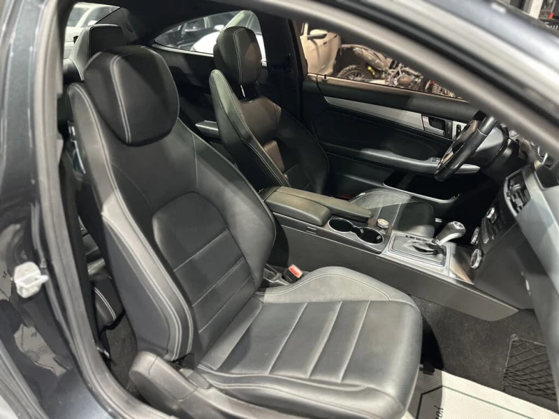 Mercedes-Benz C 350 Luxury Performance* PANO* BLUETOOT* HARMAN CARDON*, снимка 9 - Автомобили и джипове - 53122991