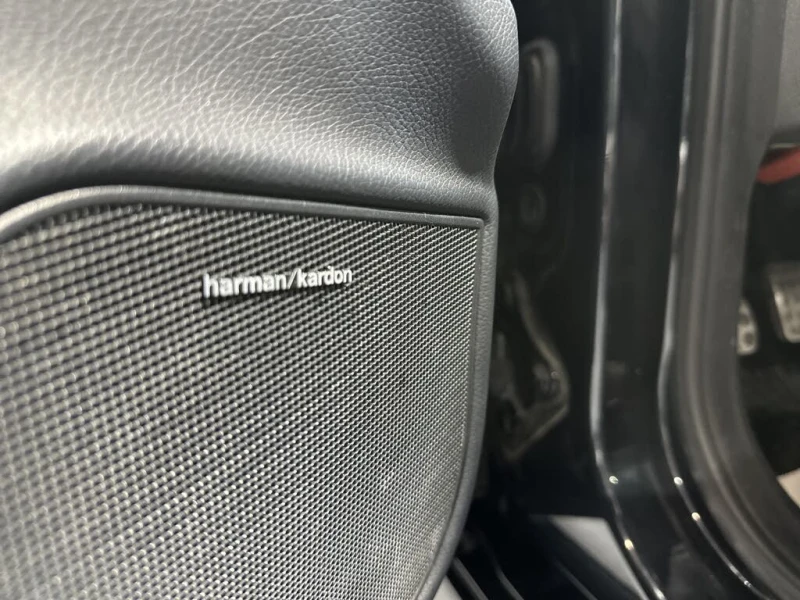 Mercedes-Benz C 350 Luxury Performance* PANO* BLUETOOT* HARMAN CARDON*, снимка 10 - Автомобили и джипове - 53122991