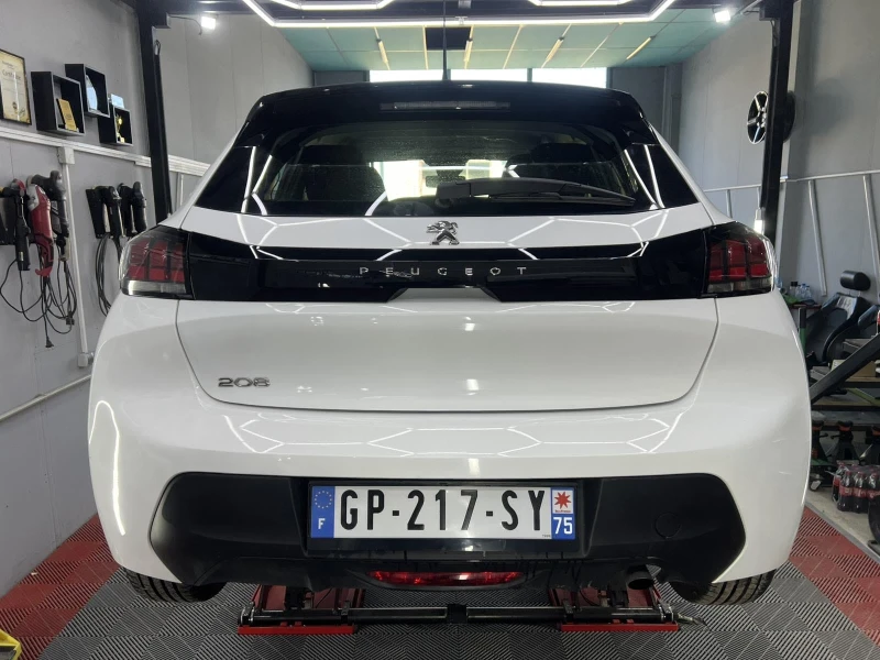 Peugeot 208 Like, снимка 14 - Автомобили и джипове - 53142608