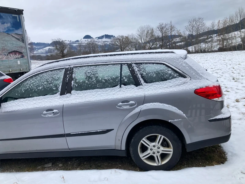 Subaru Outback 2.5 i, снимка 8 - Автомобили и джипове - 53208654