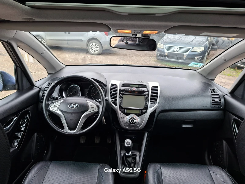 Hyundai Ix20 1, 6 BENZIN 126кс. , снимка 9 - Автомобили и джипове - 53436230