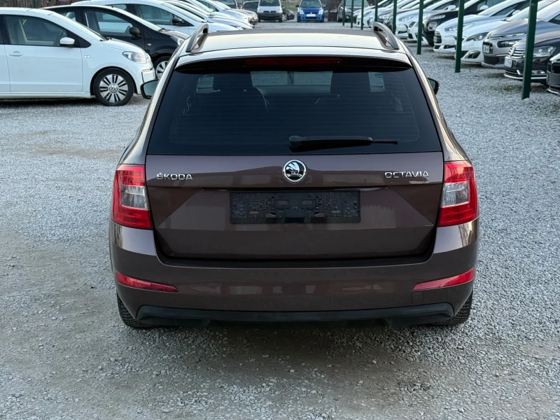 Skoda Octavia 2.0TDI НАВИ ПОДГРЕВ, снимка 6 - Автомобили и джипове - 53447876