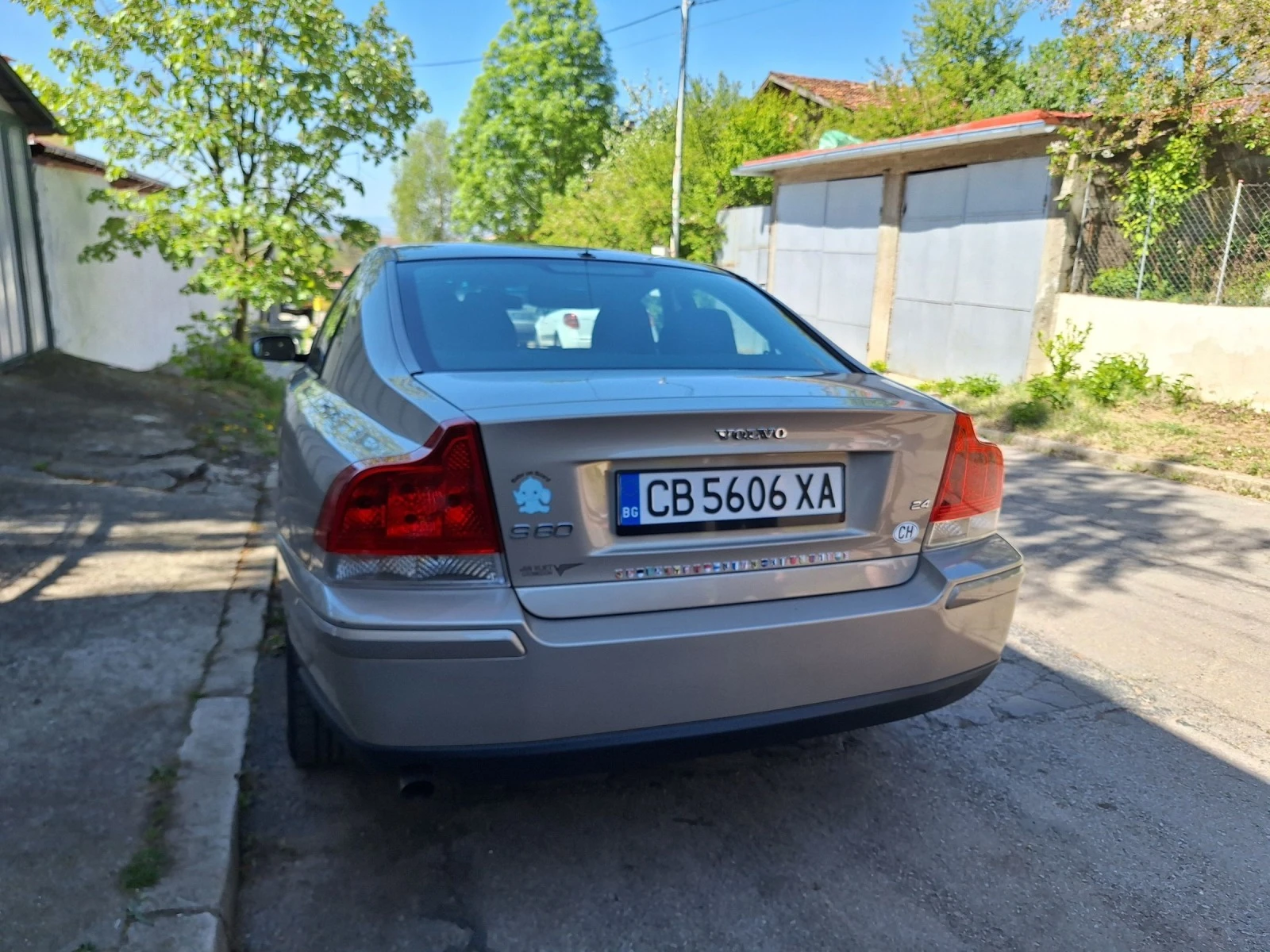 Volvo S60 2.4 - изображение 7