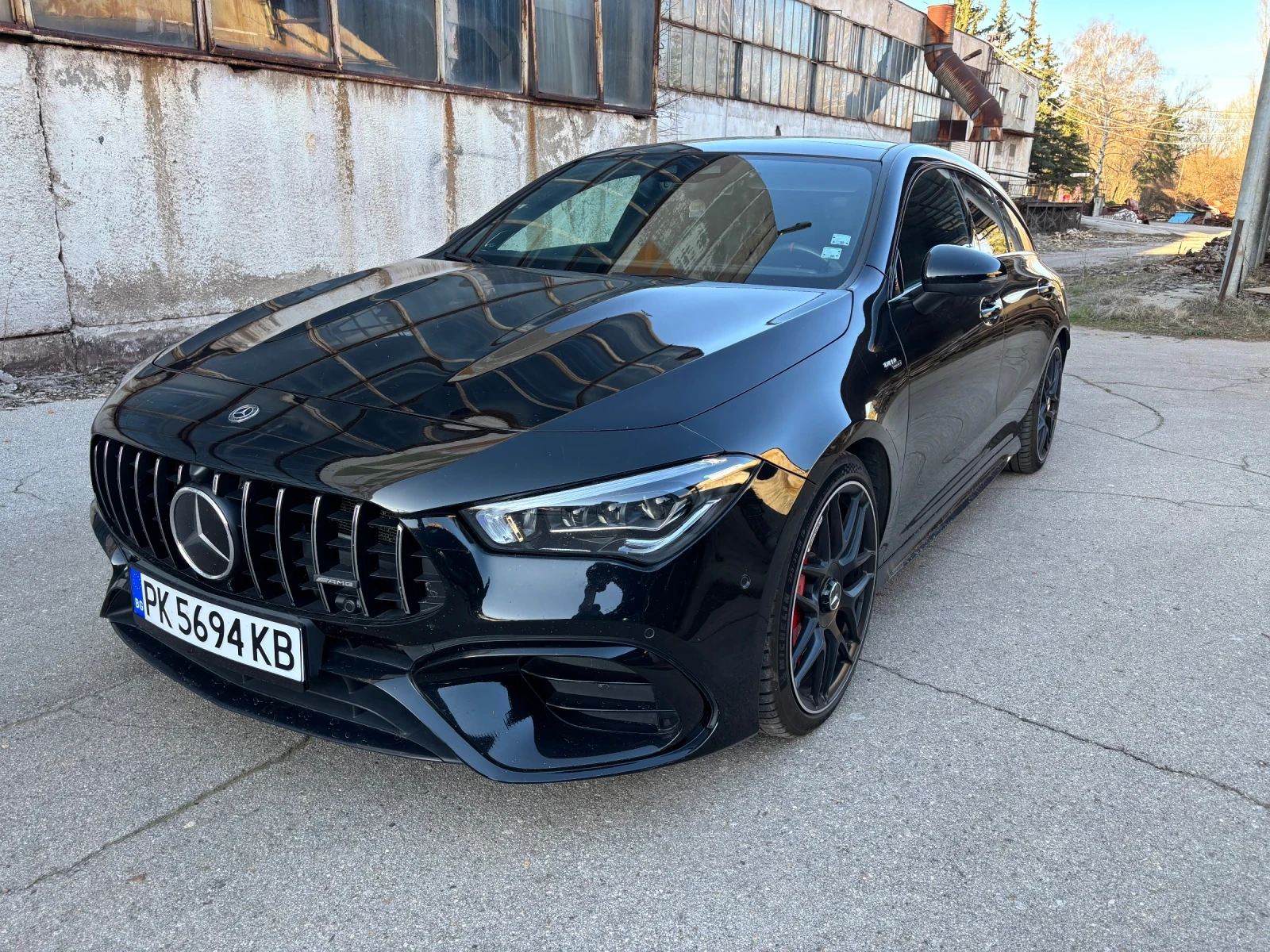 Mercedes-Benz CLA 45 AMG AMG Shoting Brake 45 S 4MATIC+ , снимка 2 - Автомобили и джипове - 45360531