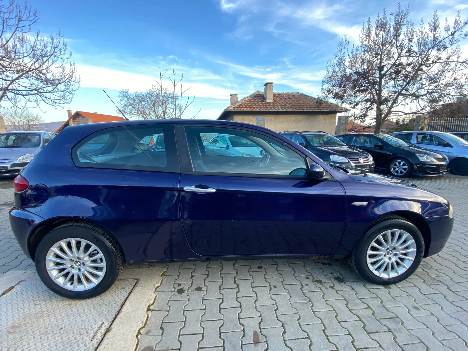 Alfa Romeo 147 1.6 twin spark 105 к.с - изображение 6