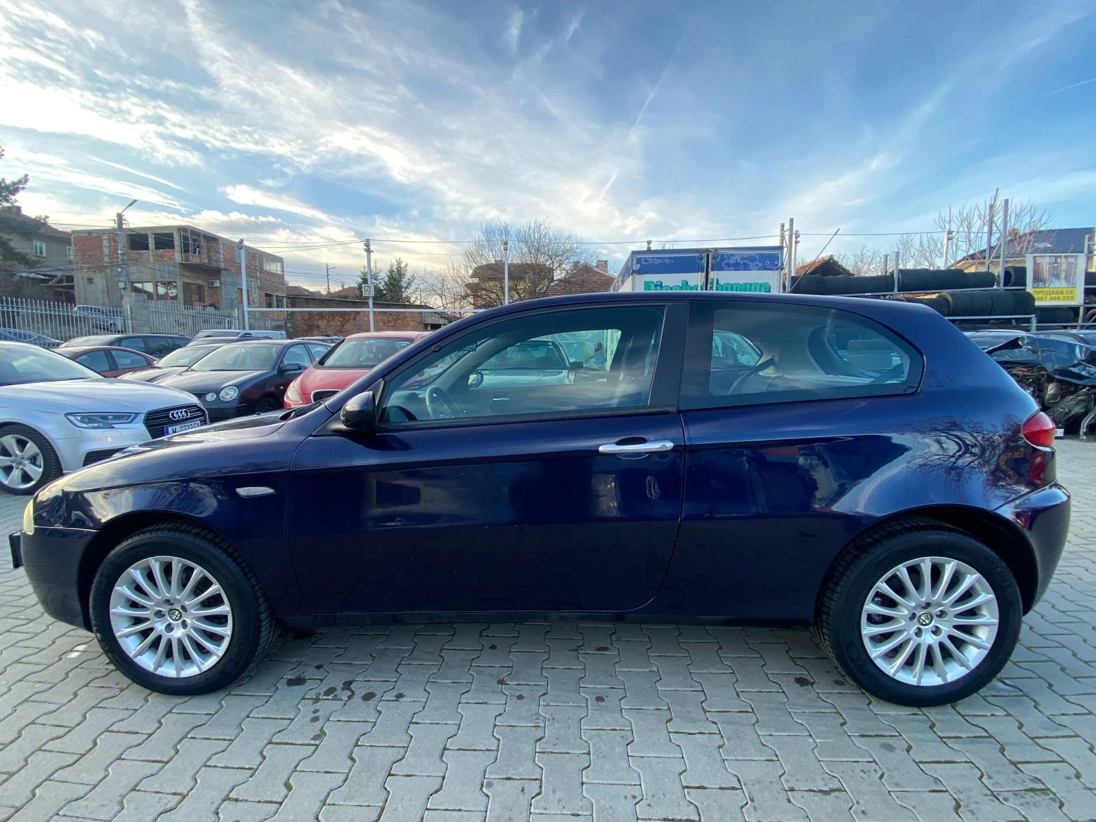 Alfa Romeo 147 1.6 twin spark 105 к.с - изображение 2