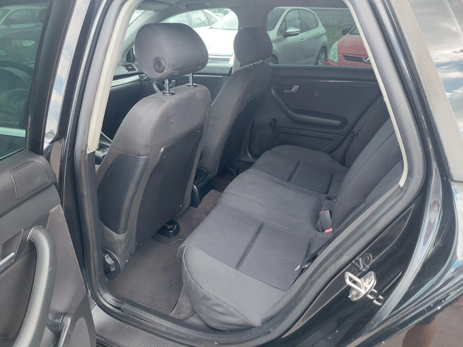 Audi A4 1.9TDI - изображение 10