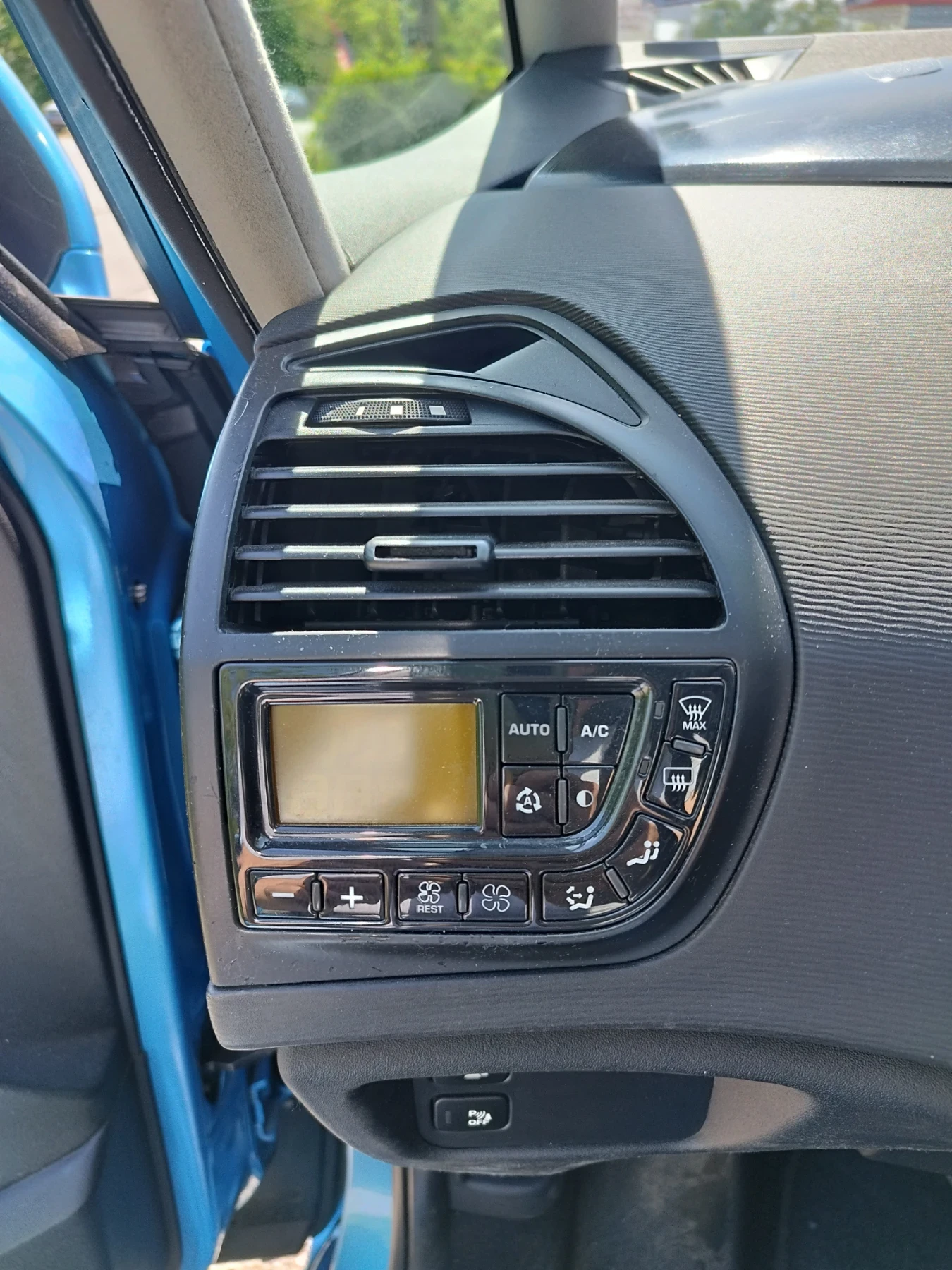 Citroen C4 Picasso  - изображение 10