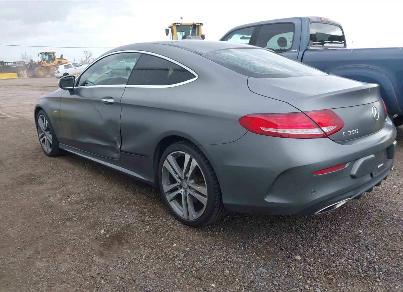 Mercedes-Benz C 300 4MATIC* EDITION1* BURMESTER* AMBIENT* PANOL - изображение 4