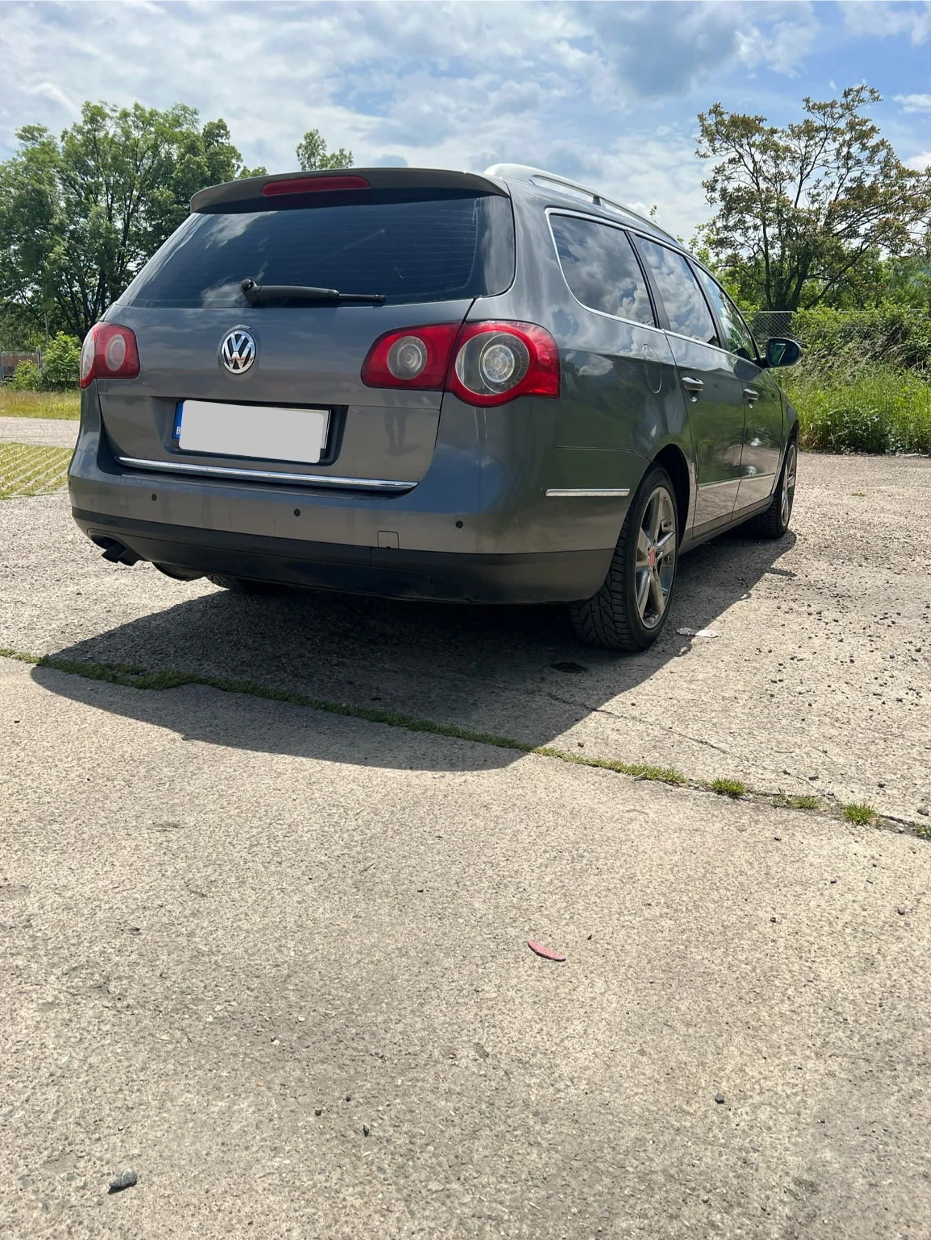 VW Passat B6 2.0 - изображение 7