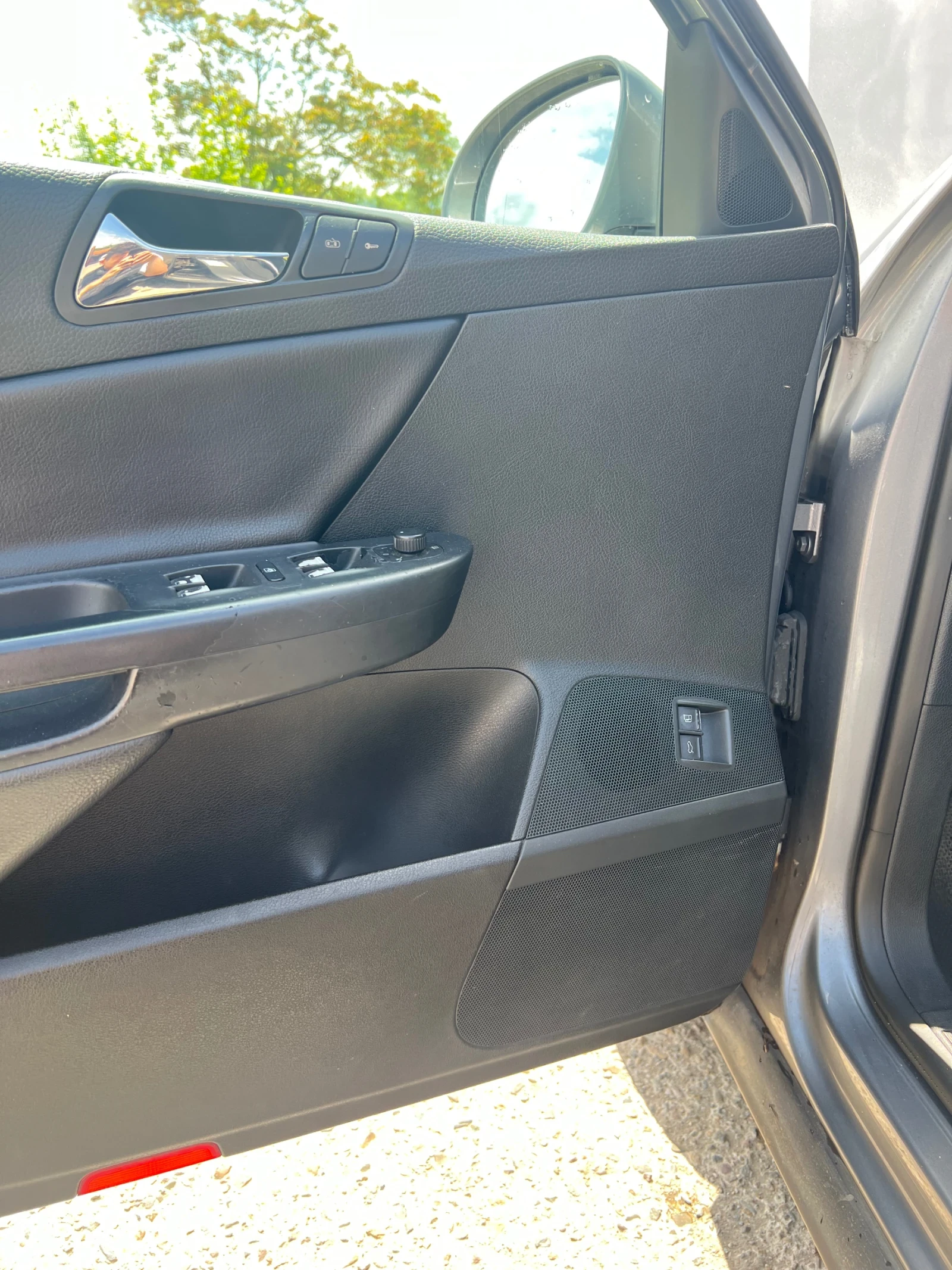 VW Passat B6 2.0 - изображение 10
