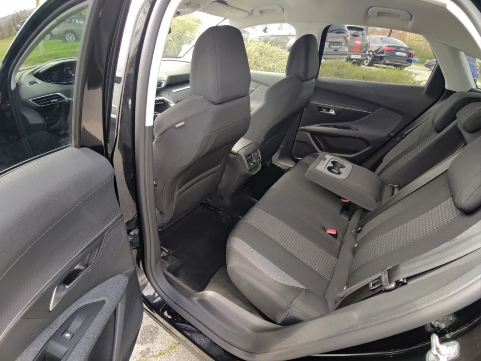 Peugeot 3008 1.5BlueHDI - изображение 7
